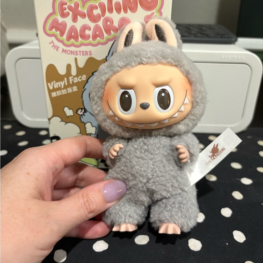 Authenticated Labubu - Exciting Macaron Sesame Bean